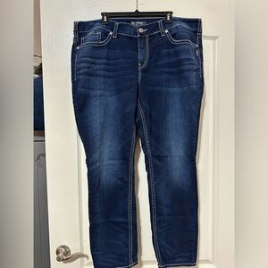 Plus size Silver Suki jeans size 22 super stretch